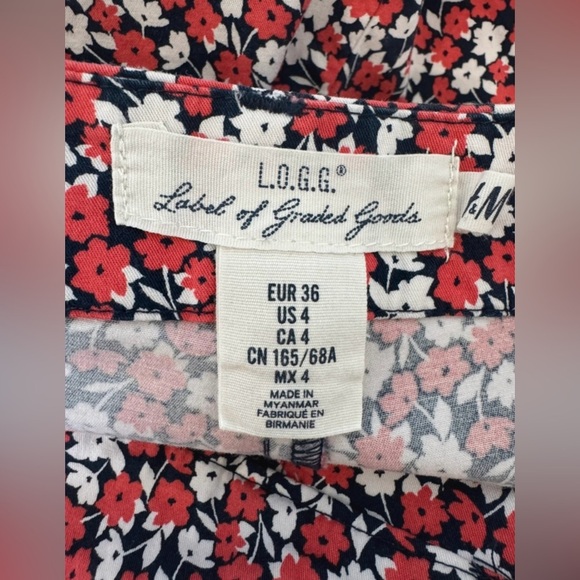 H&M L.O.G.G. Floral Print Shorts | Size 4 - Picture 5 of 6